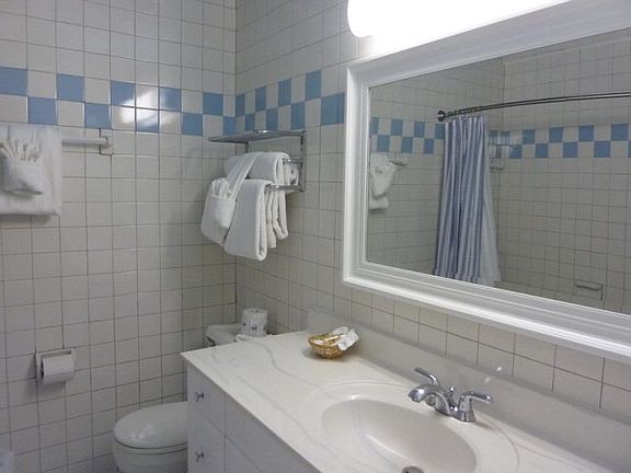 4th image of 1175 N Beachview Dr #186