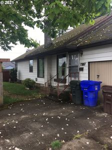7307 SE 76th Ave, Portland, OR, 97206