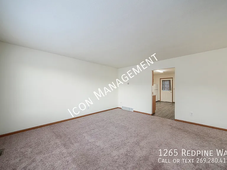 1265 Redpine Way — Photo 5