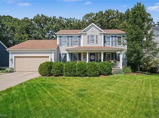 4587 Edgewater Dr, Stow, OH 44224