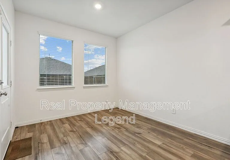3803 Thomas Plains Dr — Photo 12