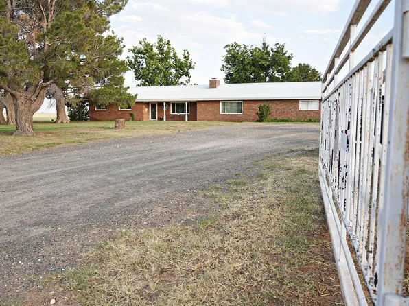 1295 E Fm 1585, Levelland, TX 79336