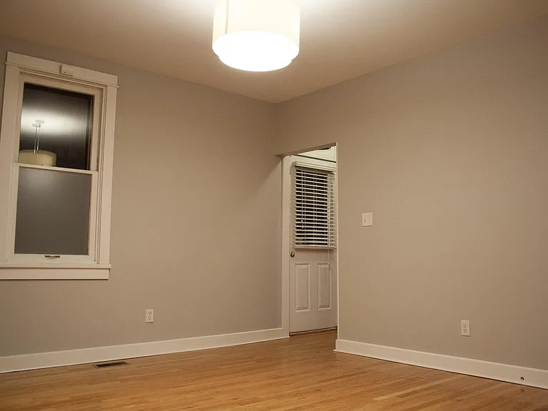 Dining / bonus room, kitchen entrance