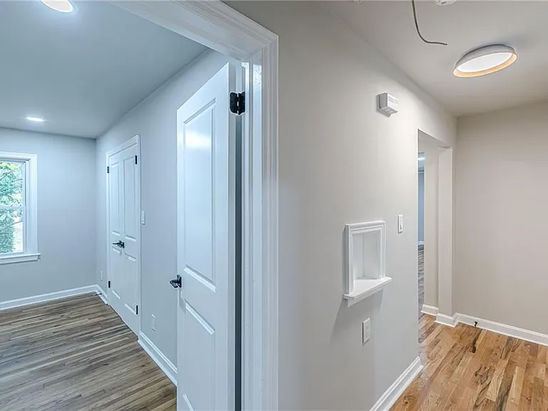 1624 Dodson Dr SW — Photo 32