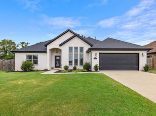 1840 Sunrise Cir, Centerton, AR 72719