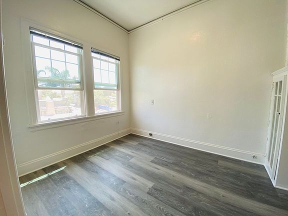 5th image of 5300 Walnut St Unit 17