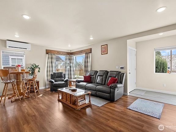 4th image of 5411 S M Street