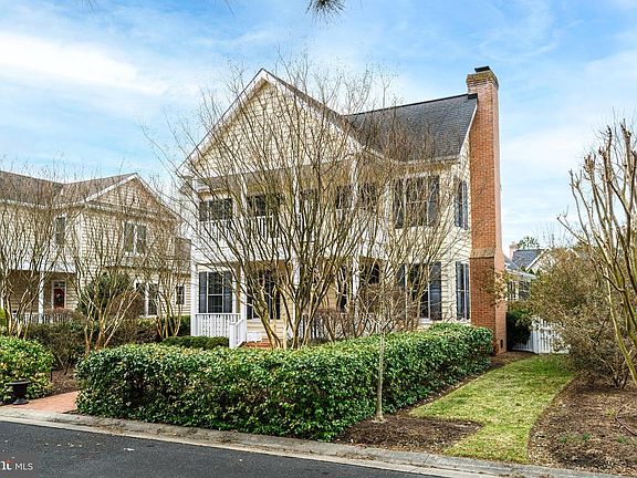 4th image of 7106 Wheeler Park Cir