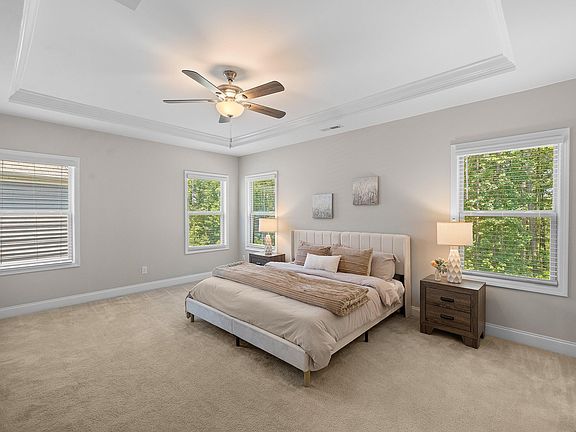 3rd image of 1021 Talbot Pl