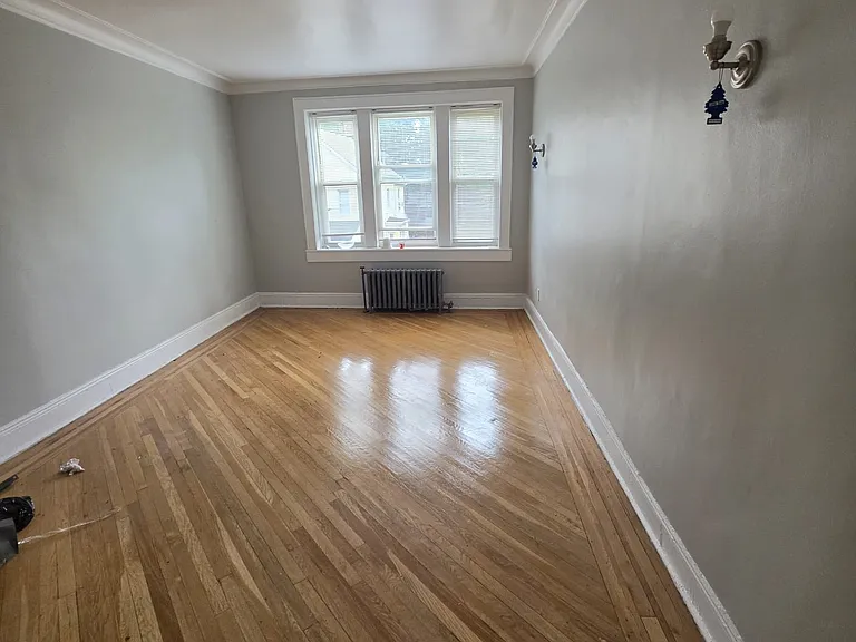6-8 Glenwood Ave #21 — Photo 2