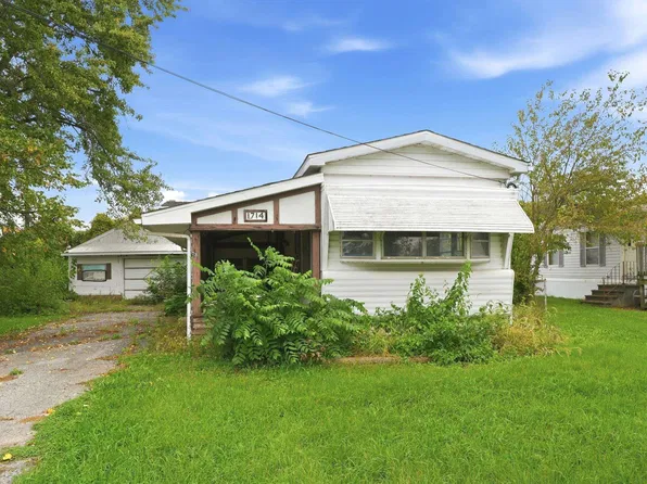 1714 Coree Dr, Fort Wayne, IN 46818