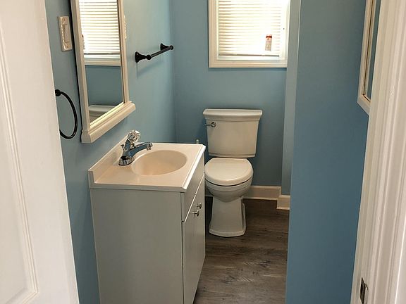 5th image of 2724 Pawtucket Ave Floor 1
