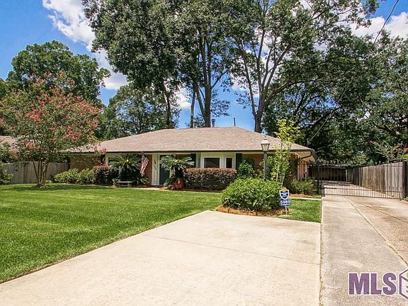 3rd image of 5989 Eastwood Dr