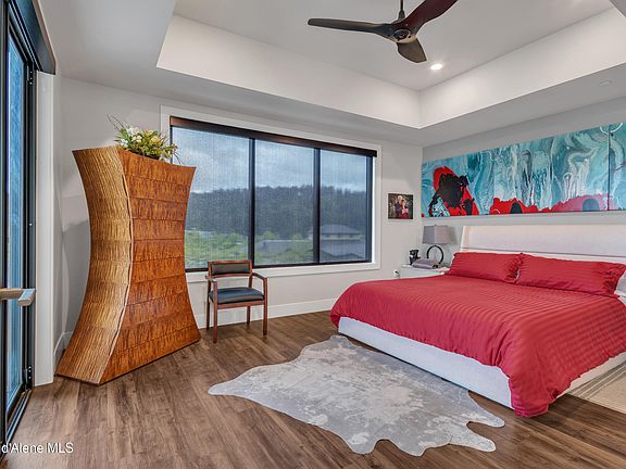 3rd image of 1579 W Riverstone Dr #304