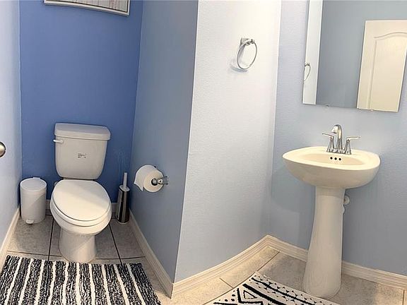 4th image of 1150 OAK BLUFF DRIVE
