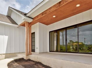 17600 Village Dr, Dripping Springs, TX 78620