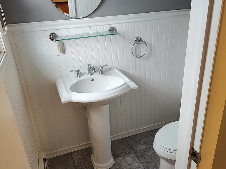 55 Hillcrest Dr — Photo 14