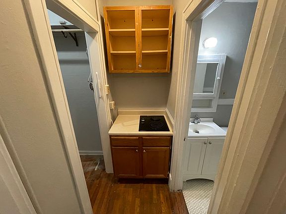4th image of 1384 W Peachtree St NW APT A5