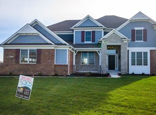 14603 Edgebrook Dr, Fishers, IN 46040