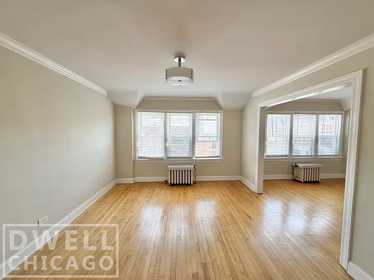 731-33 Elm St #302 — Photo 6