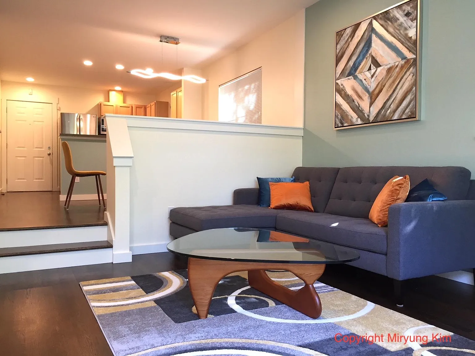 9700 Ravenna Ave NE — Photo 1