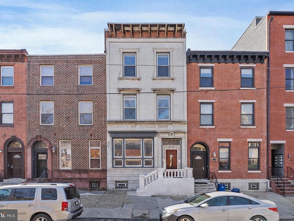 1st image of 1712 W Girard Ave