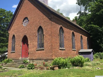 24 Green Lake Rd, Leeds, NY, 12451