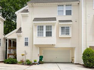 4033 Palmer Ct, Suffolk, VA 23435