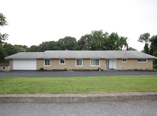 6715 Delano Blvd, Harrisburg, PA 17111