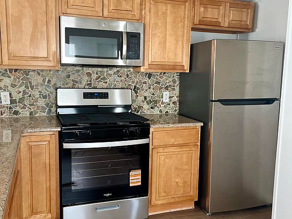 4th image of 58 Ron Road