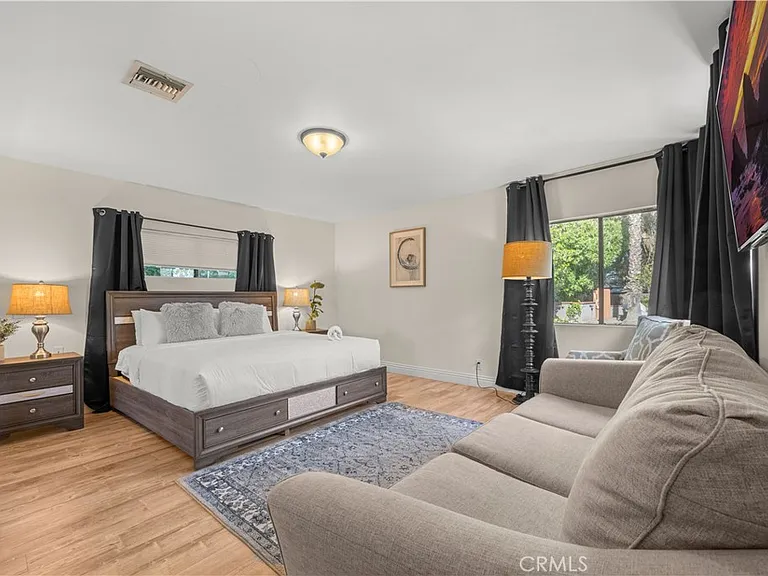 5932 Lubao Ave — Photo 21