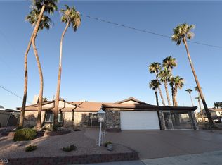 1976 Papago Ln, Las Vegas, NV 89169