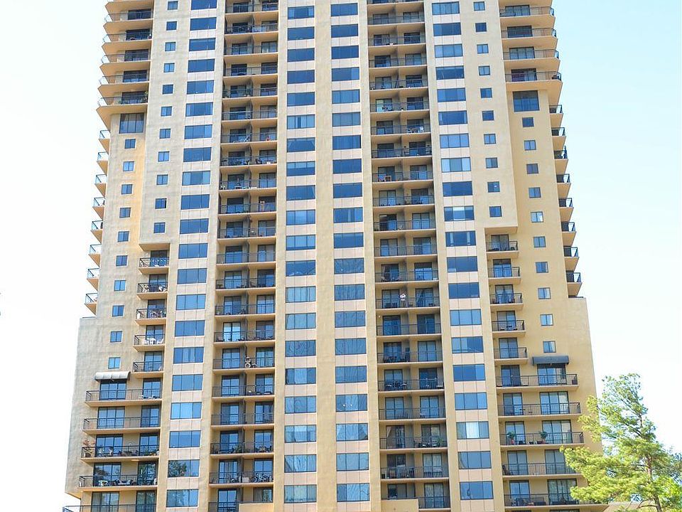 1st image of 3481 Lakeside Dr NE #P405