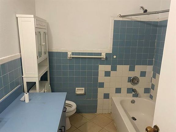 5th image of 730 NW 19th St #1B
