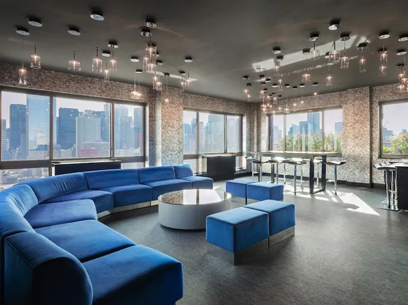 500 West 56th Street image 17 of 21