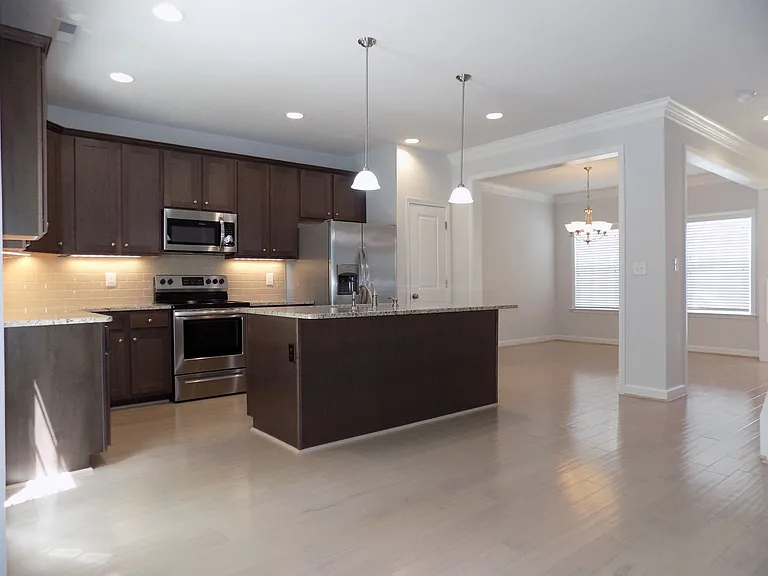 121 Wineberry Way — Photo 24