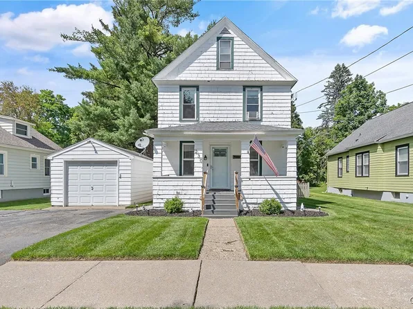 230 Thieme Pl, Utica, NY 13502