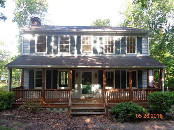 7344 Lakeshore Dr, Quinton, VA 23141