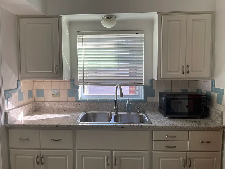 5622 Vogel Rd — Photo 17