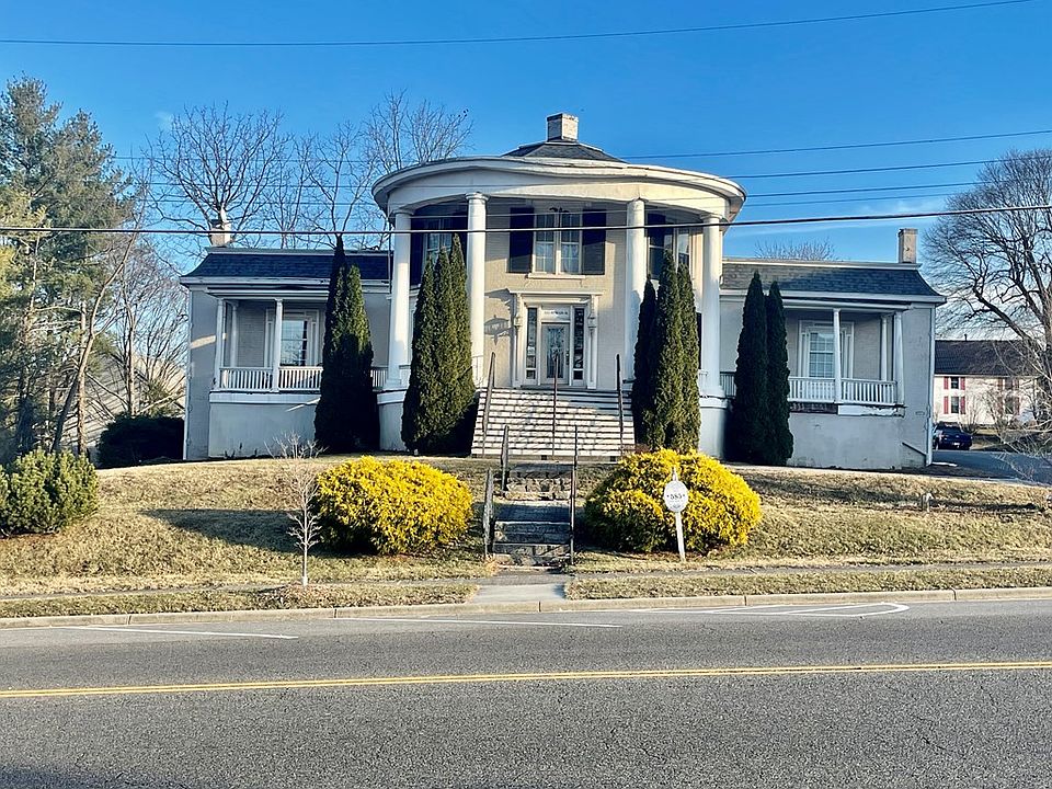 585 W Main St Wytheville VA 24382 MLS 92255 Zillow