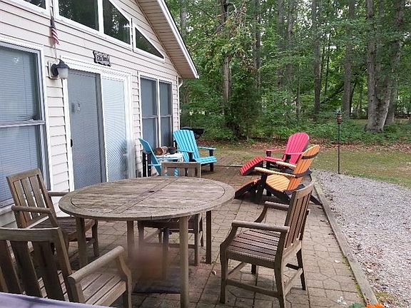 3rd image of 210 Waynoka Dr