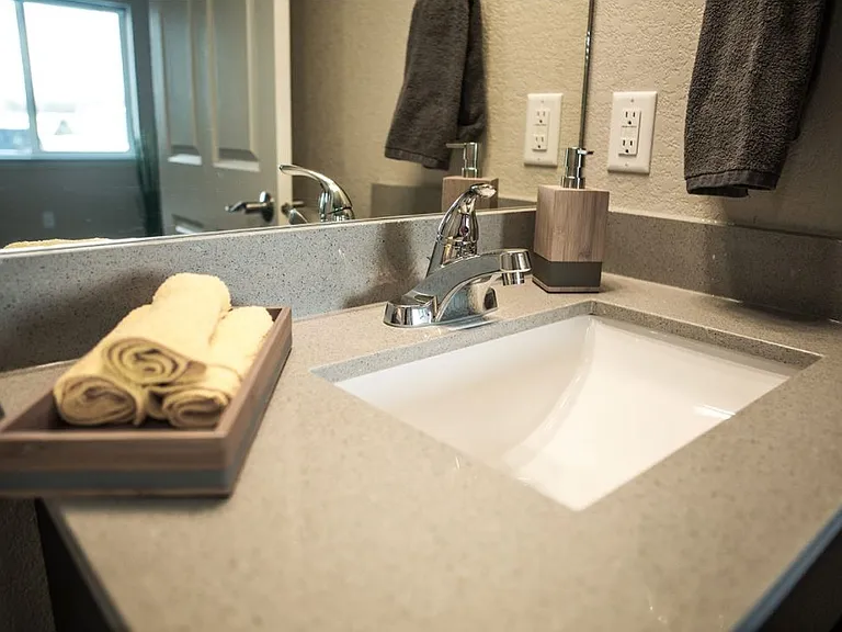 The Legacy Condos - Waverly — Photo 20