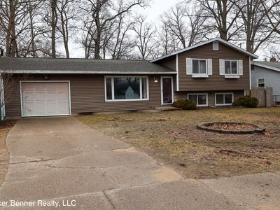 1664 Leif Ave, Muskegon, MI, 49441