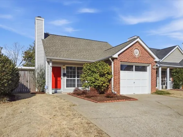 1954 Brittania Cir, Woodstock, GA 30188
