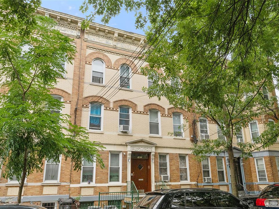 1st image of 1822 Putnam Avenue