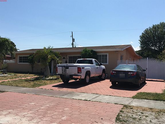 4th image of 11220 NW 61st Ave