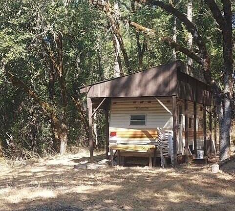 4th image of 1701 Van Duzen Rd