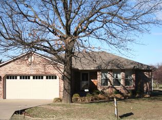 906 Briarbrook Dr, Carl Junction, MO 64834