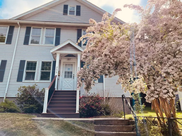 233 Langley Rd, Newton Center, MA 02459