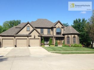 1307 Brett Circle Dr, Kearney, MO 64060